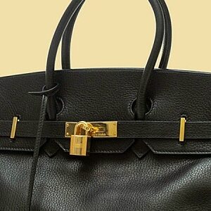 Luxury Sale | Capsule